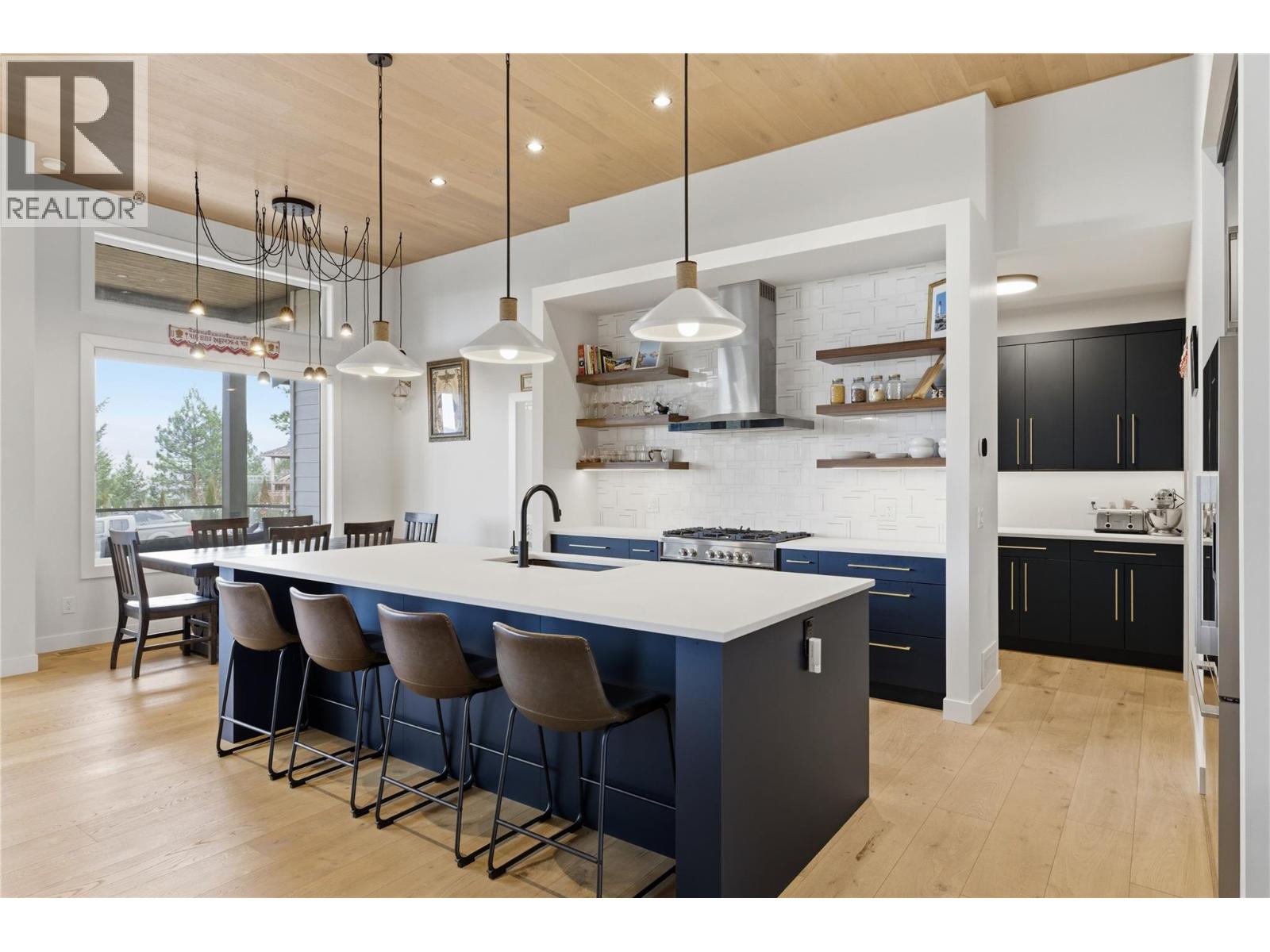 10283 Beacon Hill Drive - 31