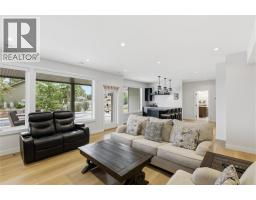 10283 Beacon Hill Drive, Lake Country, BC V4V0A9 Photo 61