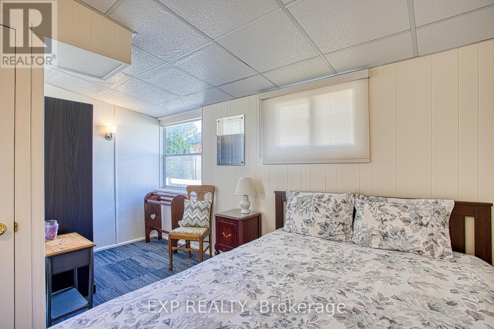 15 HORSESHOE BAY ROAD - 13
