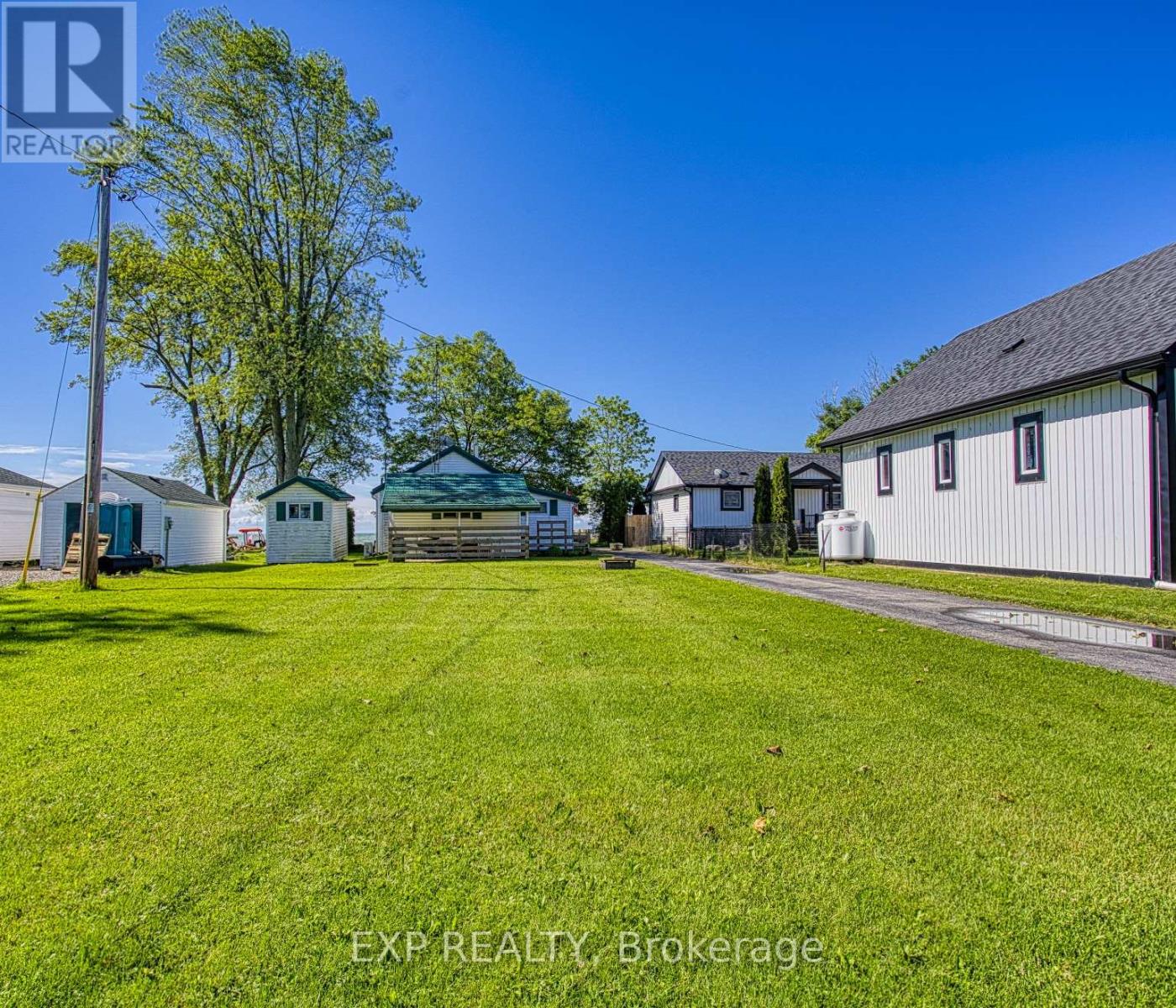 15 HORSESHOE BAY ROAD - 17