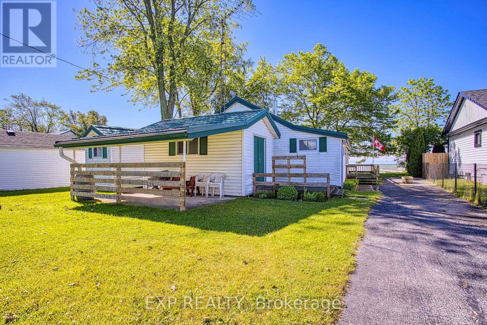15 HORSESHOE BAY ROAD - 18