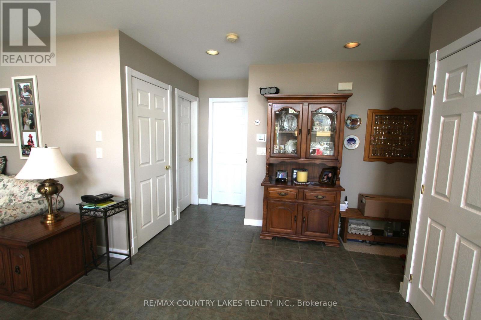 27 HILLCREST AVENUE - 19