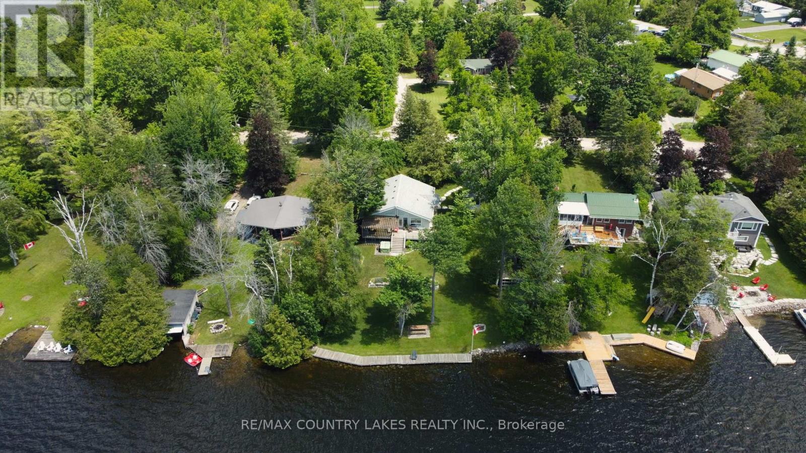 27 HILLCREST AVENUE - 44