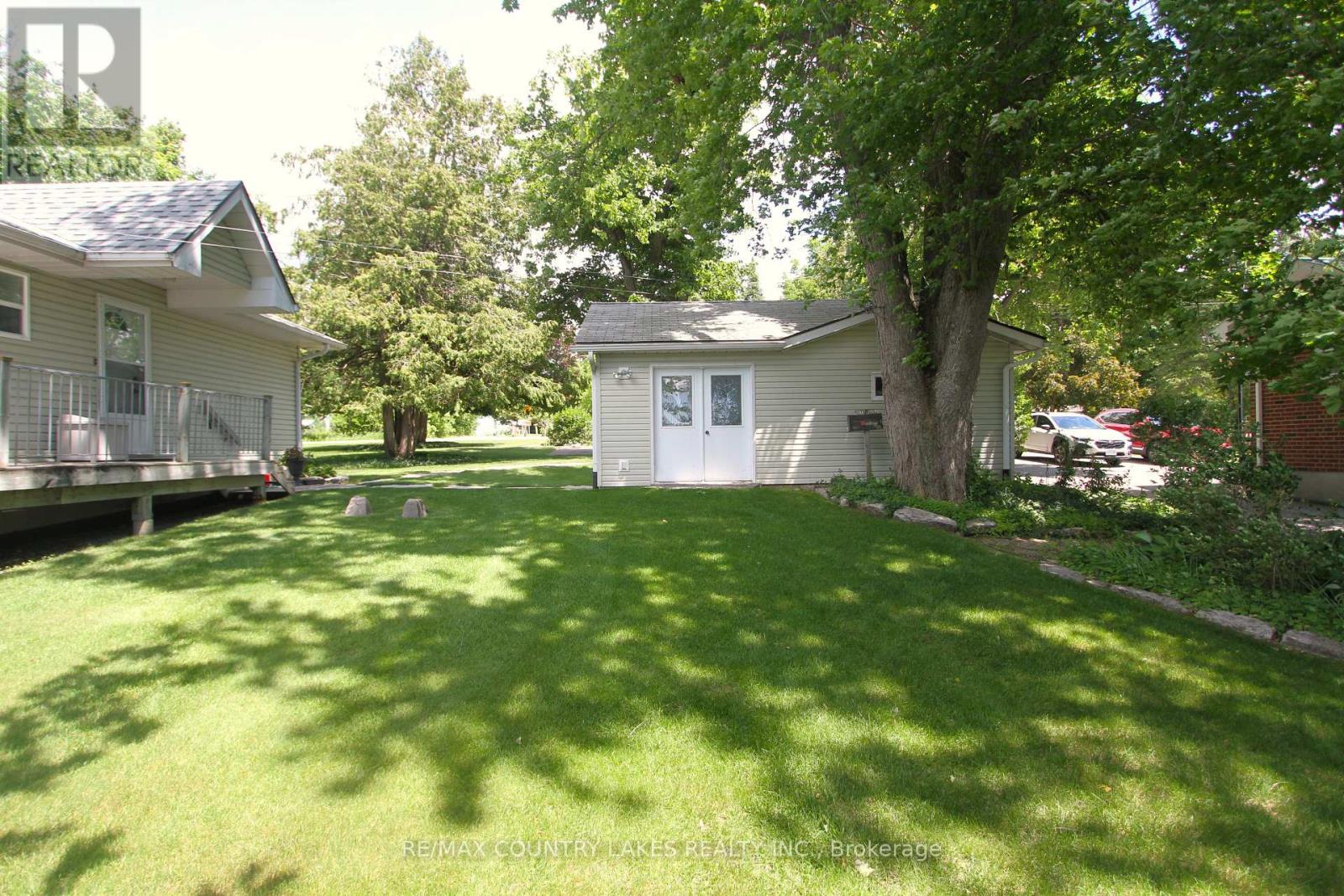 27 HILLCREST AVENUE - 48