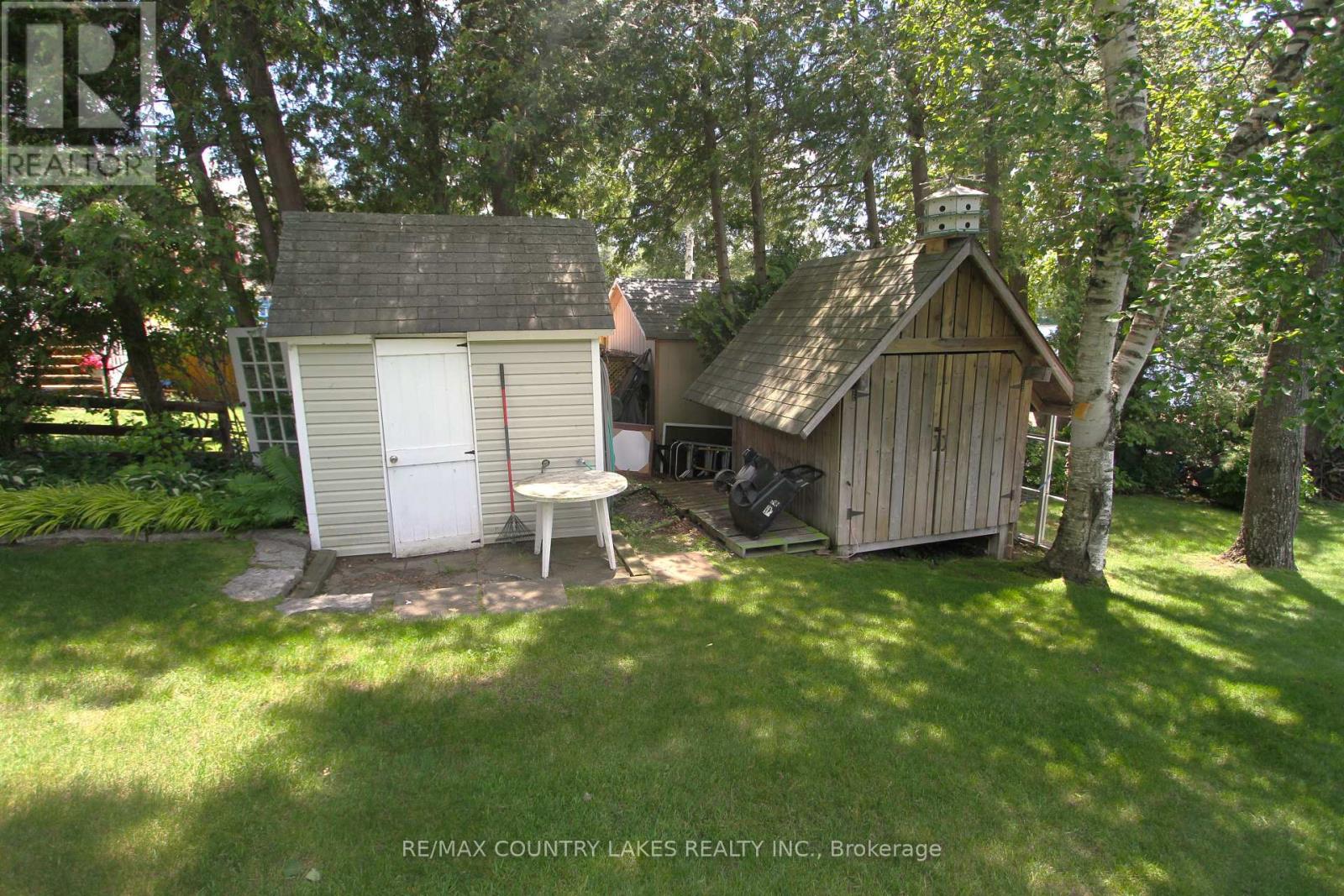 27 HILLCREST AVENUE - 49
