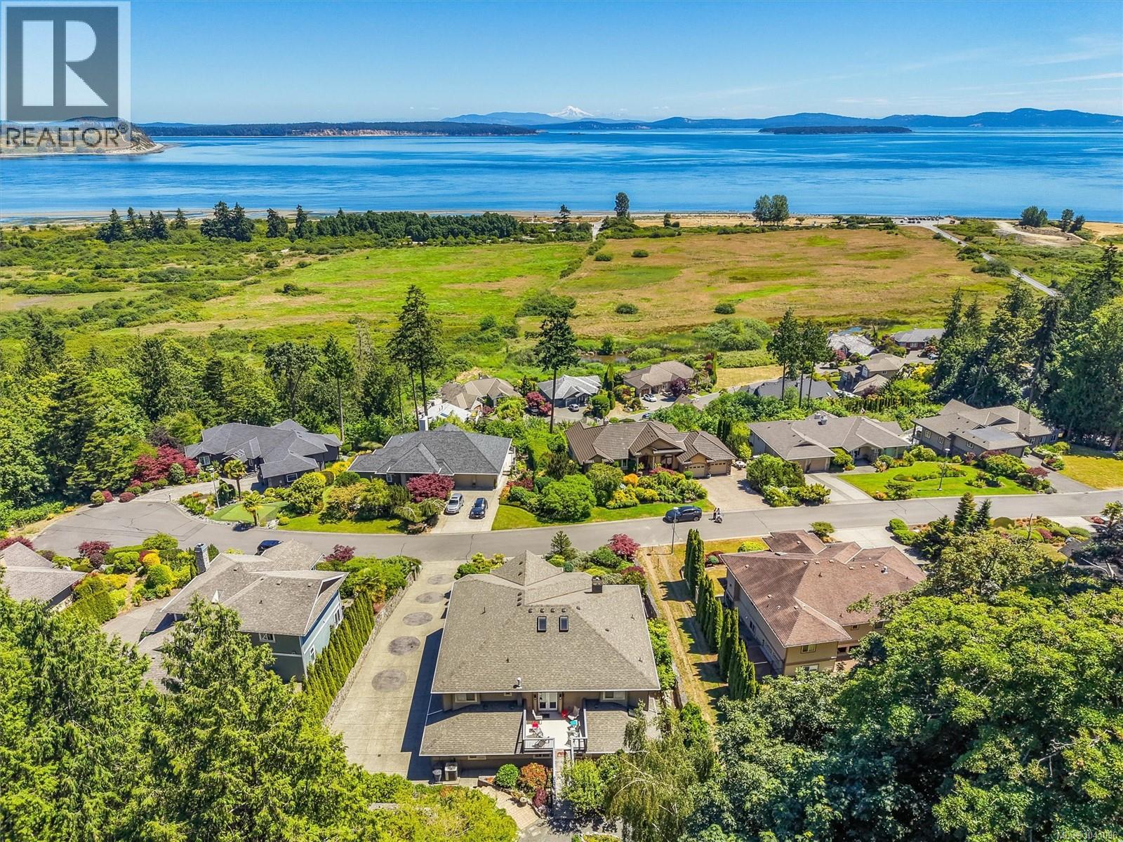 7012 Island View Pl - 1