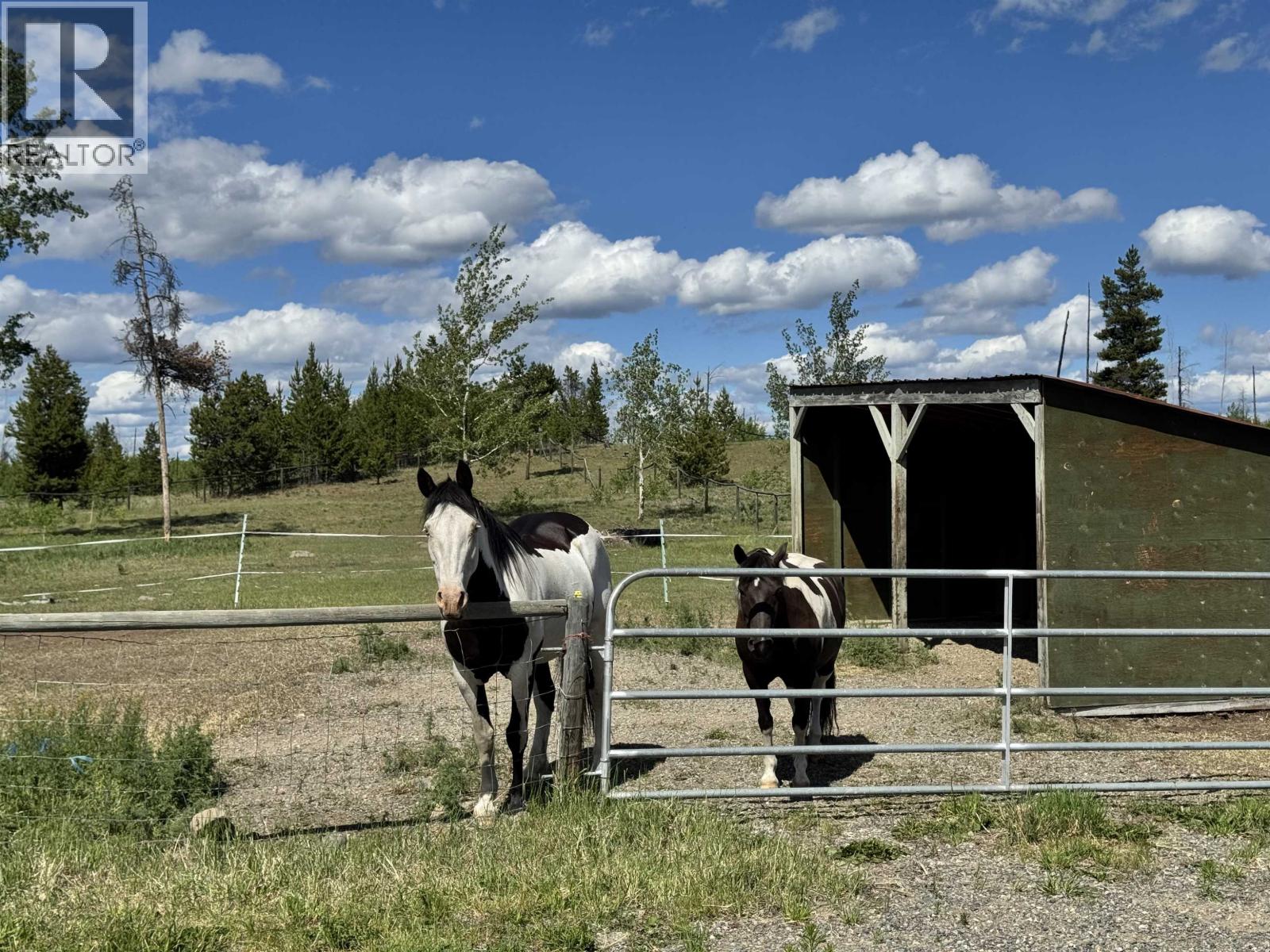 1740 S CARIBOO 97 HIGHWAY - Image 29