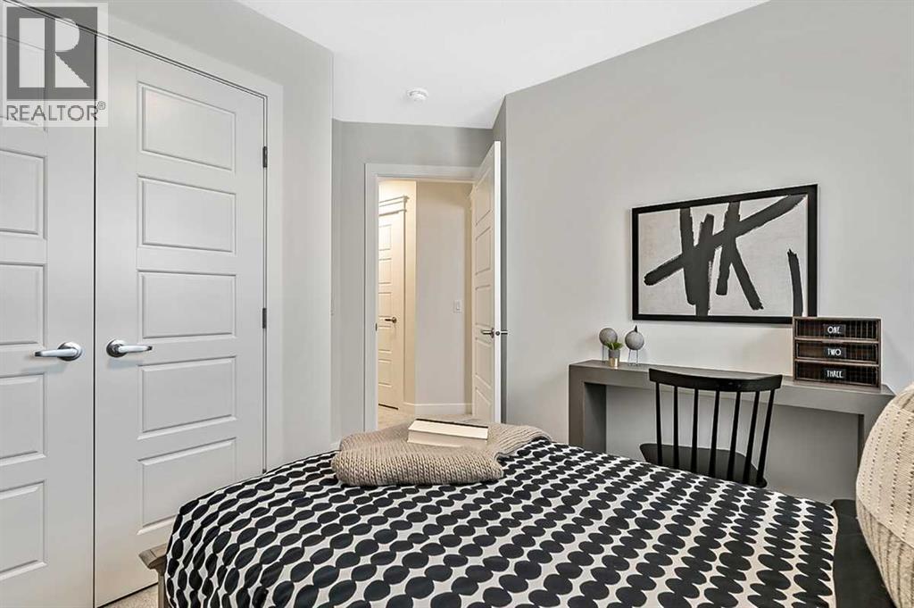1324 Alpine Avenue SW - 2