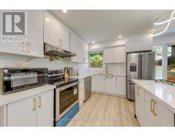 598 Wildwood Drive, Oakville, ON L6K1V3 Photo 21