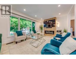 598 Wildwood Drive, Oakville, ON L6K1V3 Photo 16