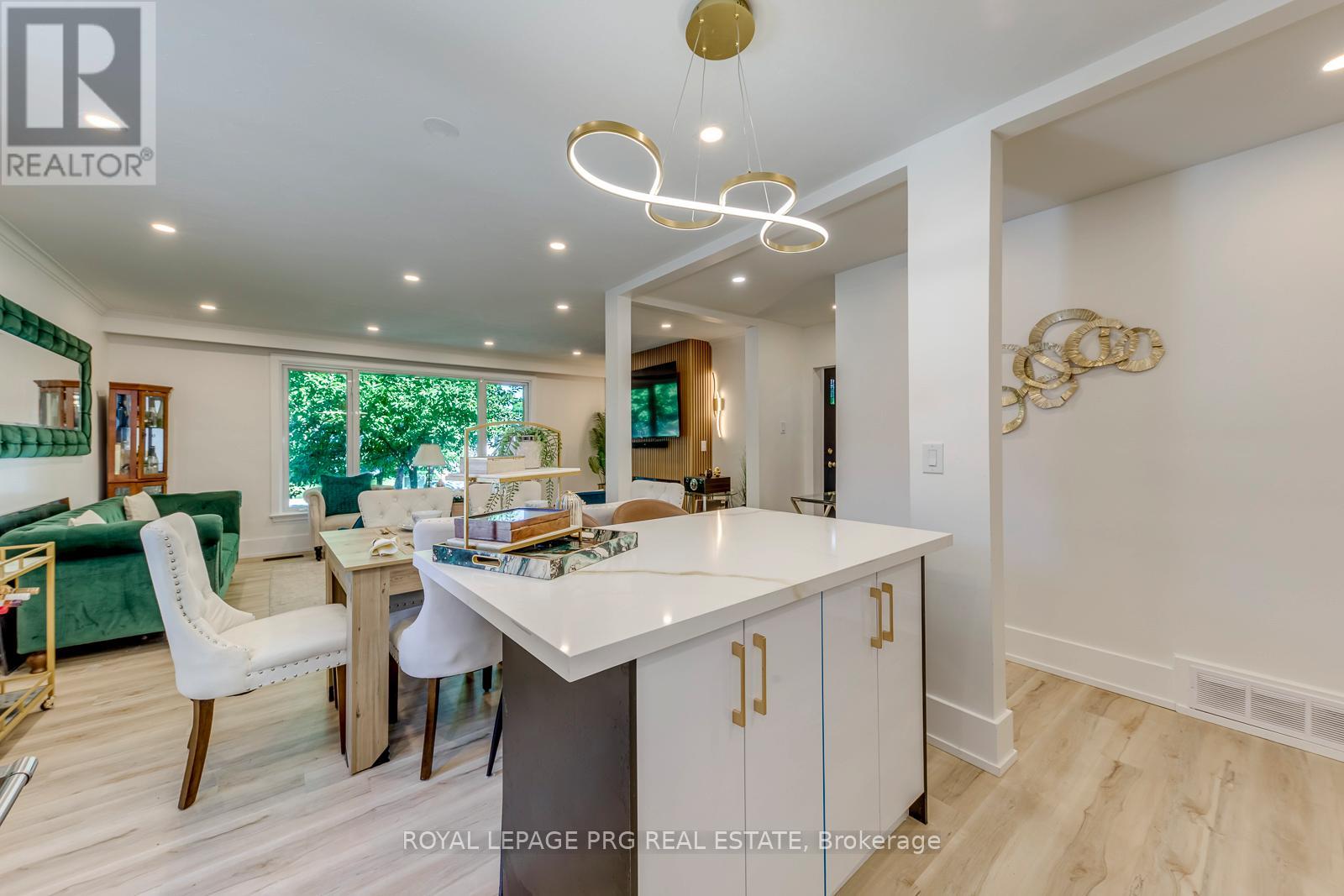 598 WILDWOOD DRIVE - 23