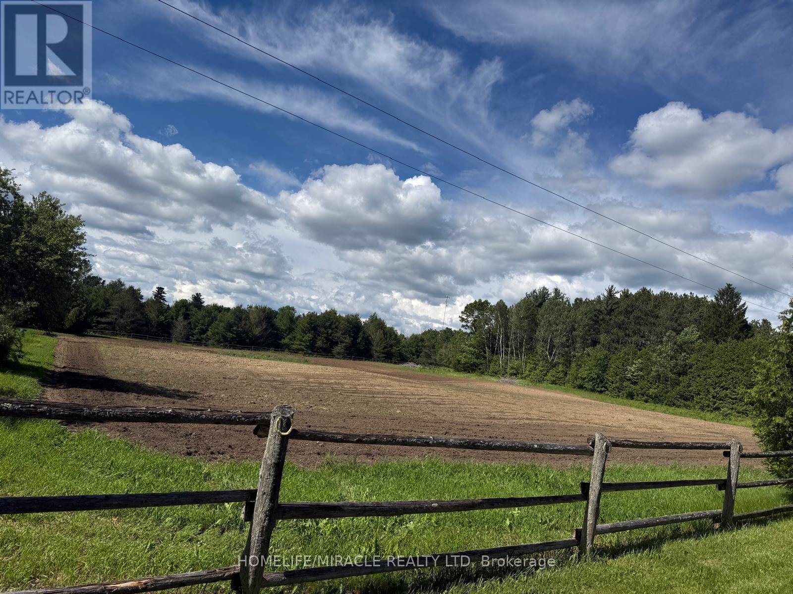 #22 128 COUNTY ROAD - 30