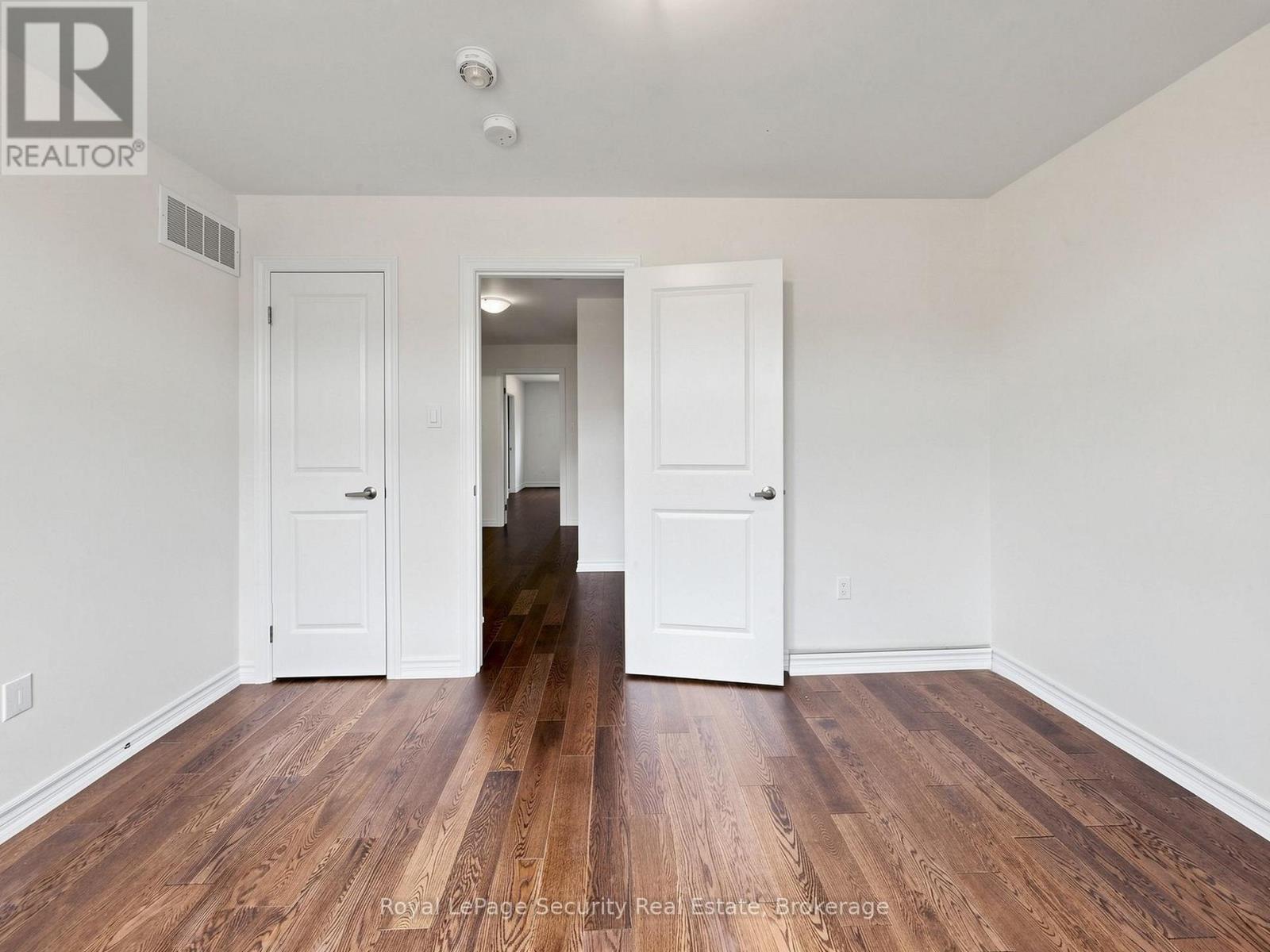 #31 103 ADDISON STREET - 24