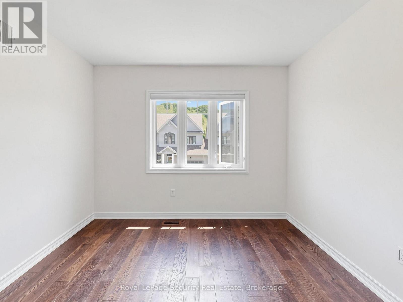 #31 103 ADDISON STREET - 27