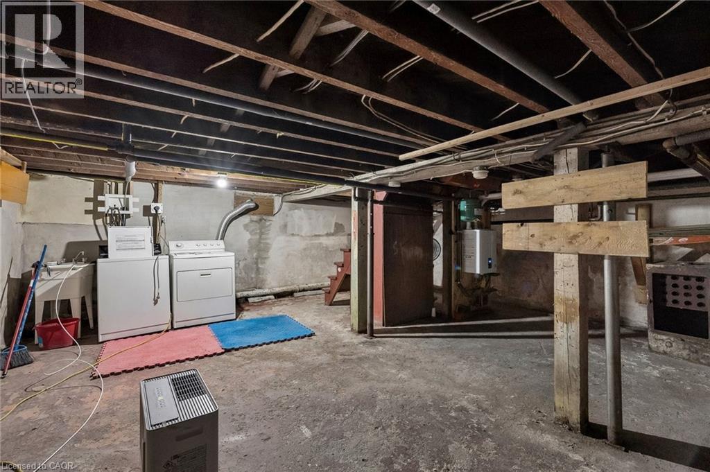 53 KINSEY Street - 33