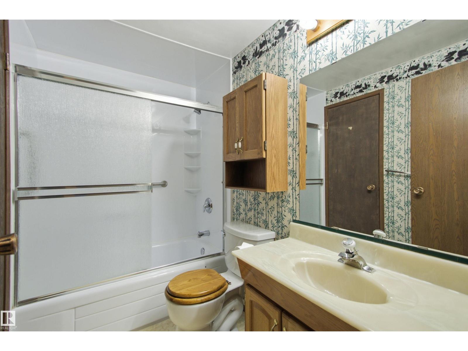 3310 48 ST NW — photo 19