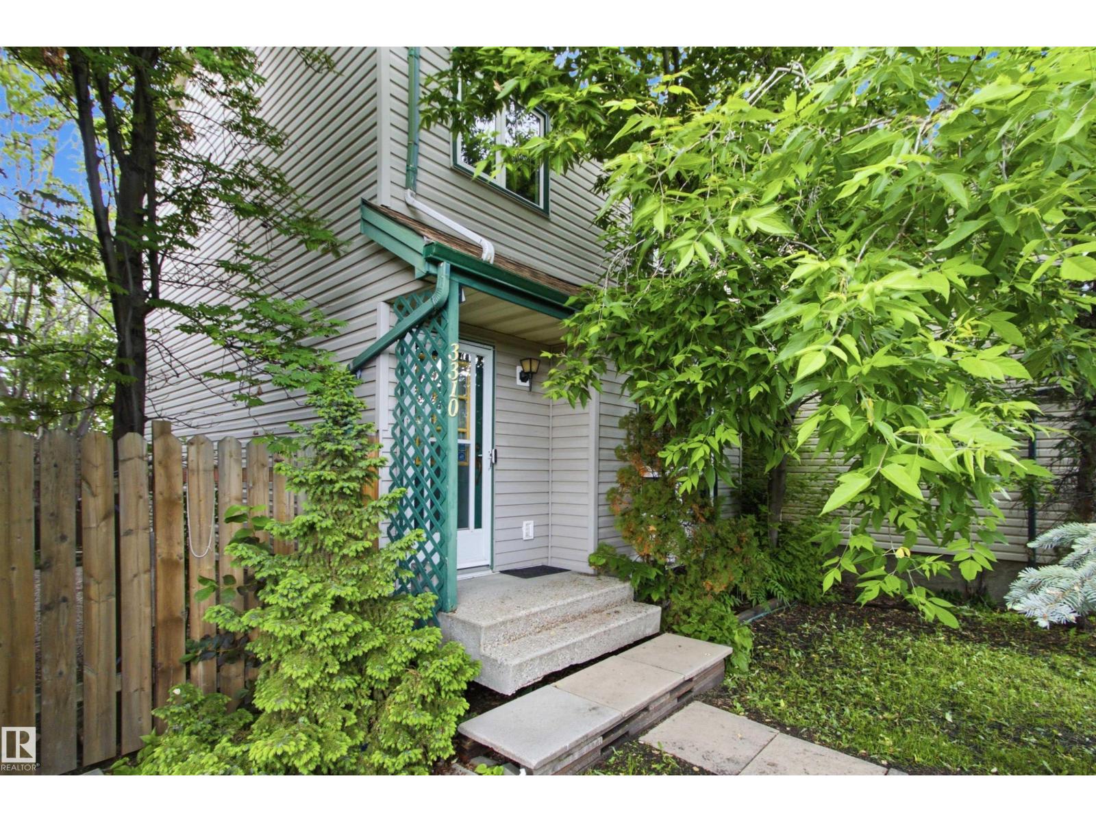 3310 48 ST NW - photo 4