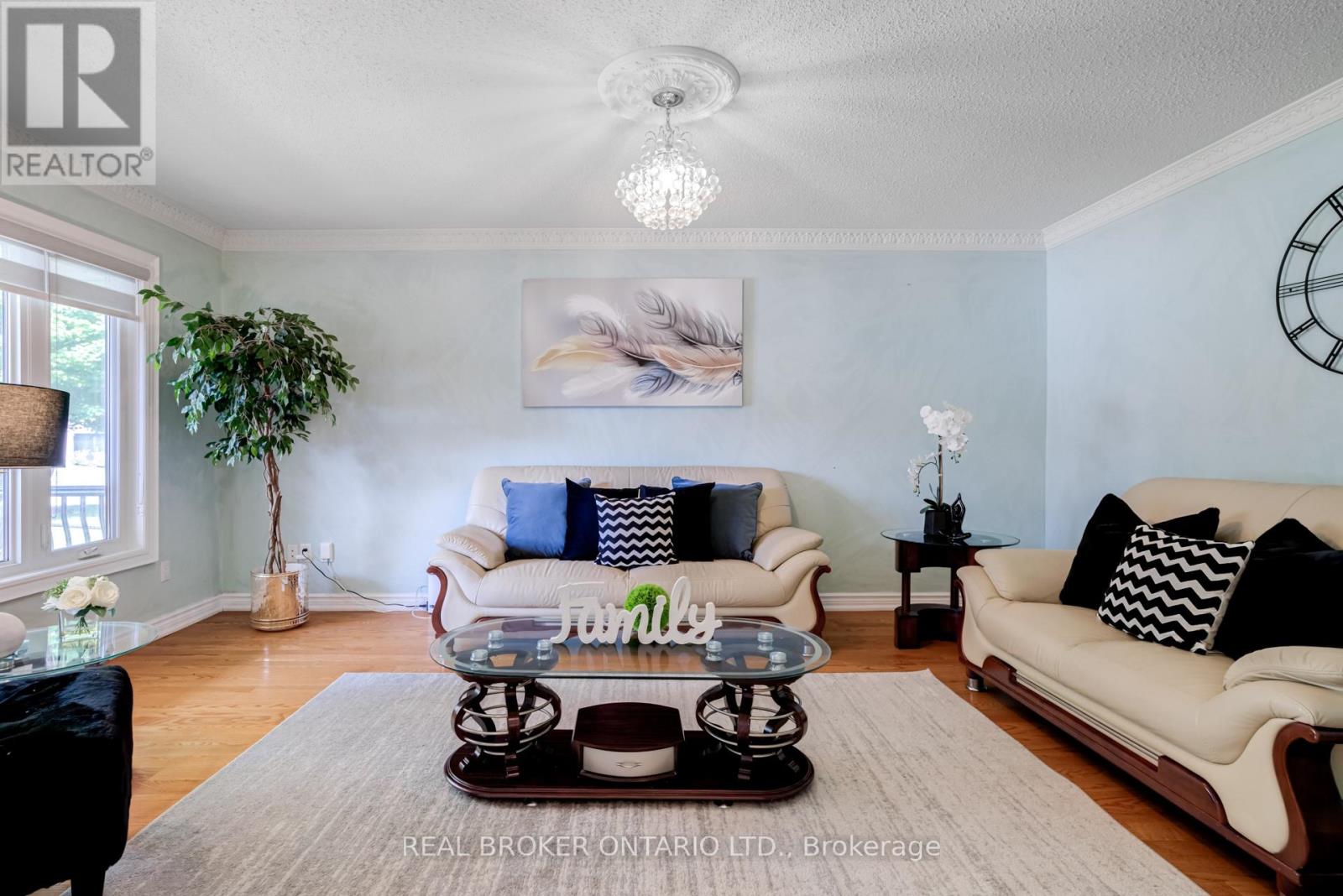 87 TAYLORWOOD AVENUE - 13