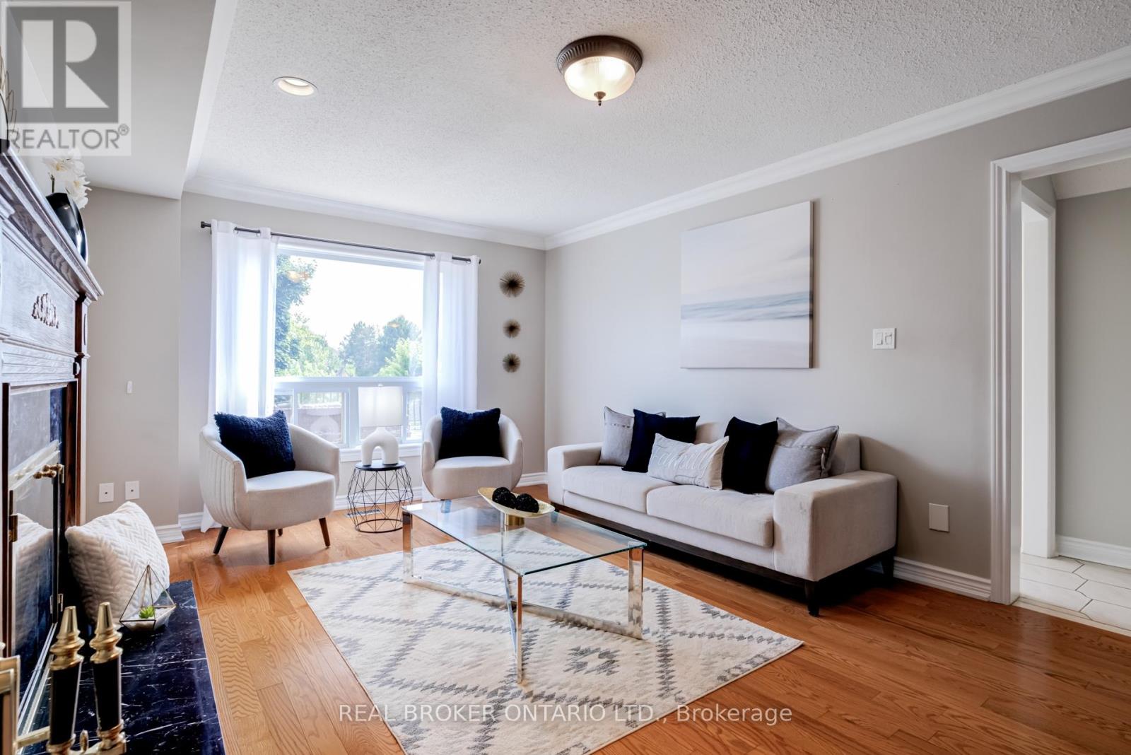 87 TAYLORWOOD AVENUE - 6