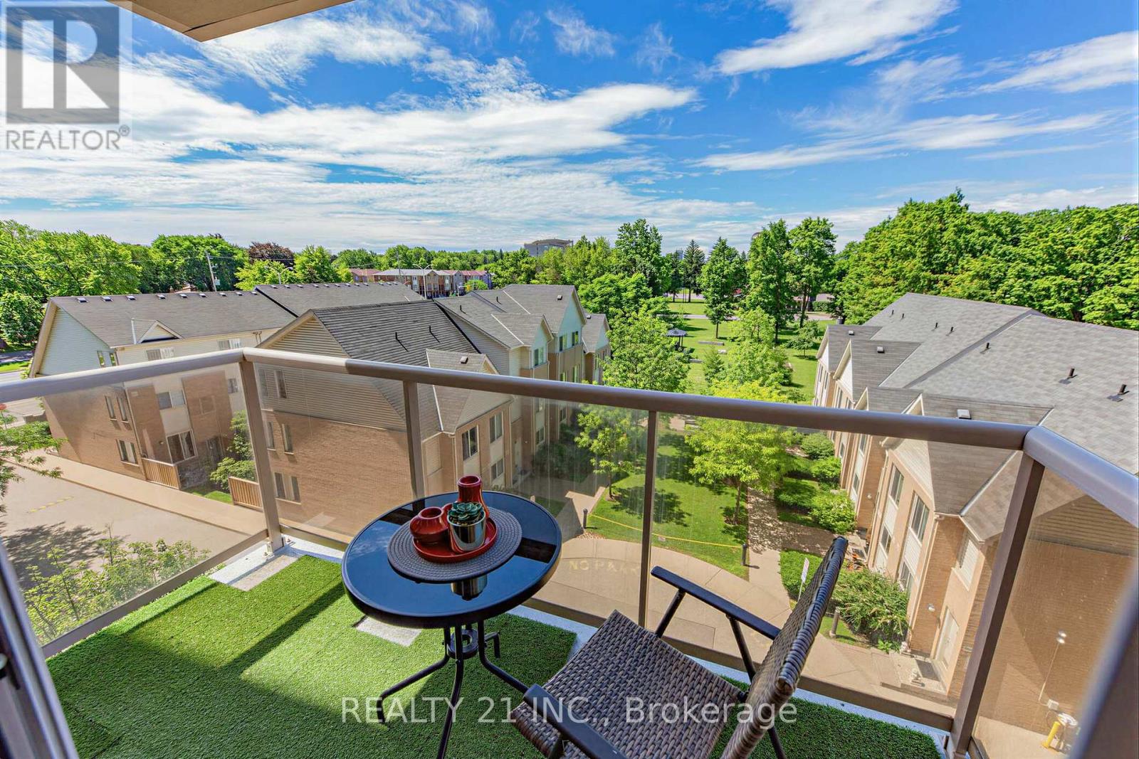#514 3650 KINGSTON ROAD - 25