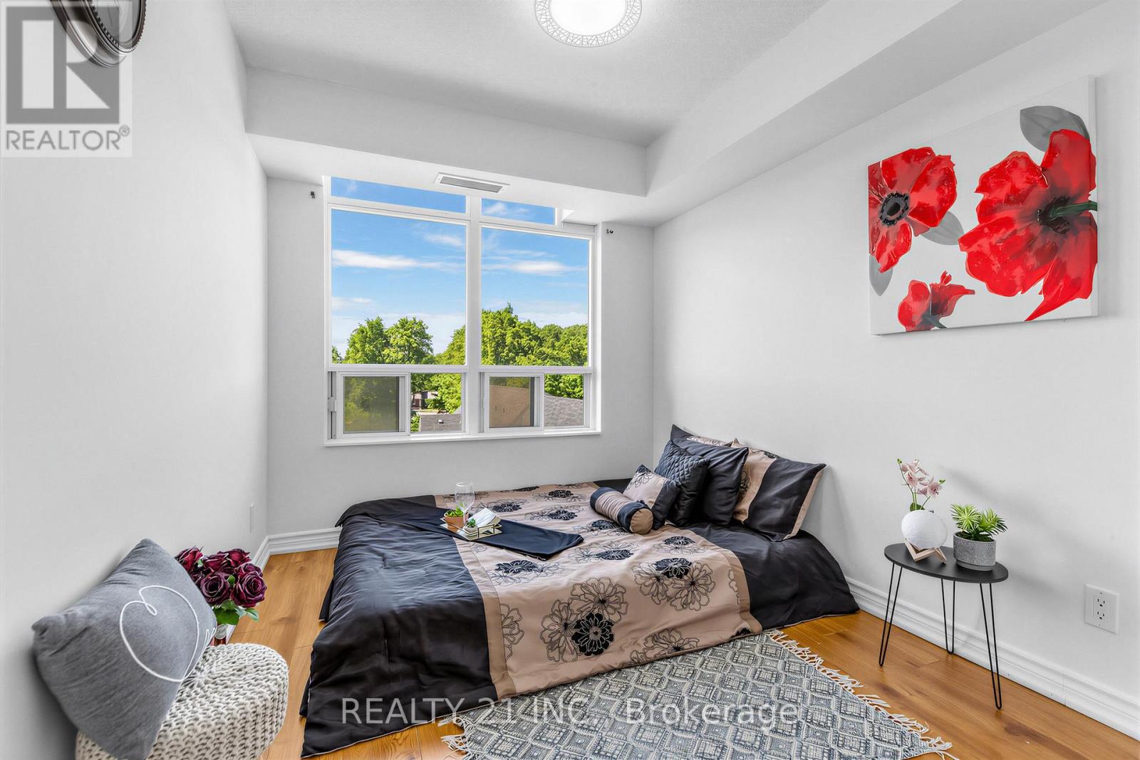 #514 3650 KINGSTON ROAD - 22