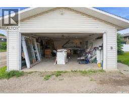 2011 102nd Street, North Battleford, SK S9A1H8 Photo 20
