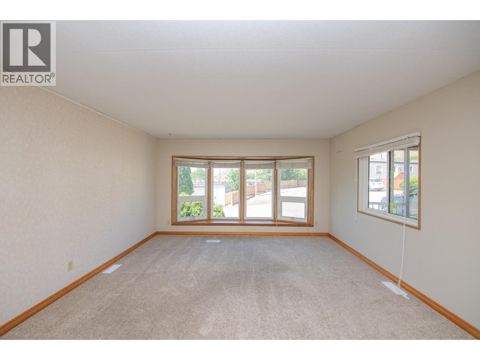 #168 15401 Kalamalka Road - 16