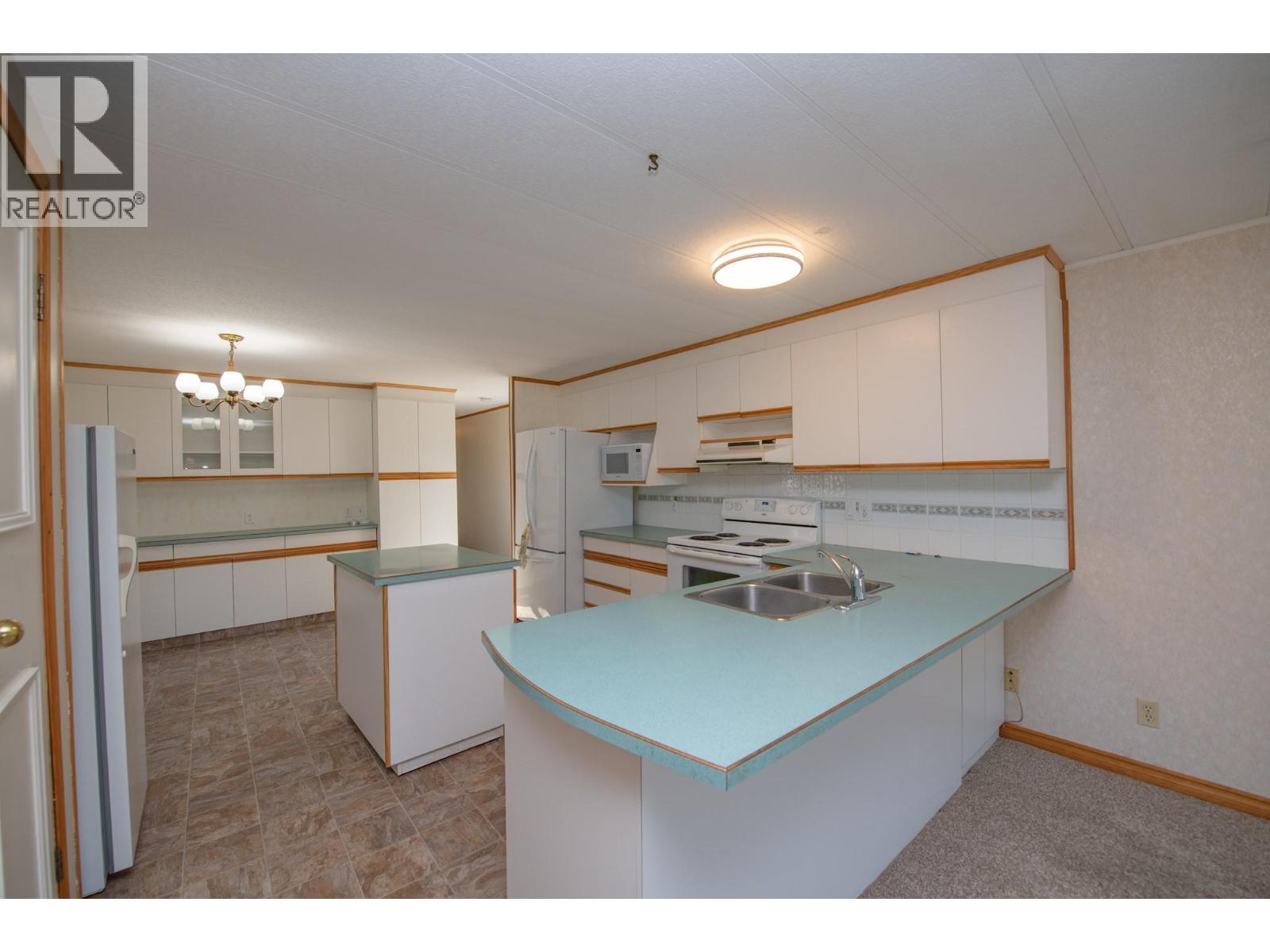 #168 15401 Kalamalka Road - 9