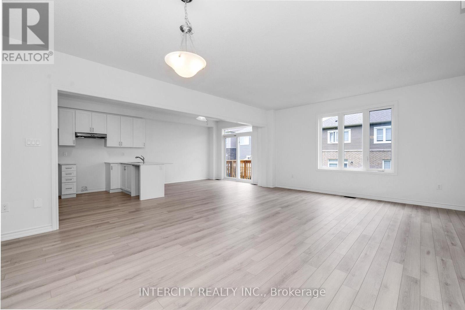 75 MCGILL AVENUE - 14