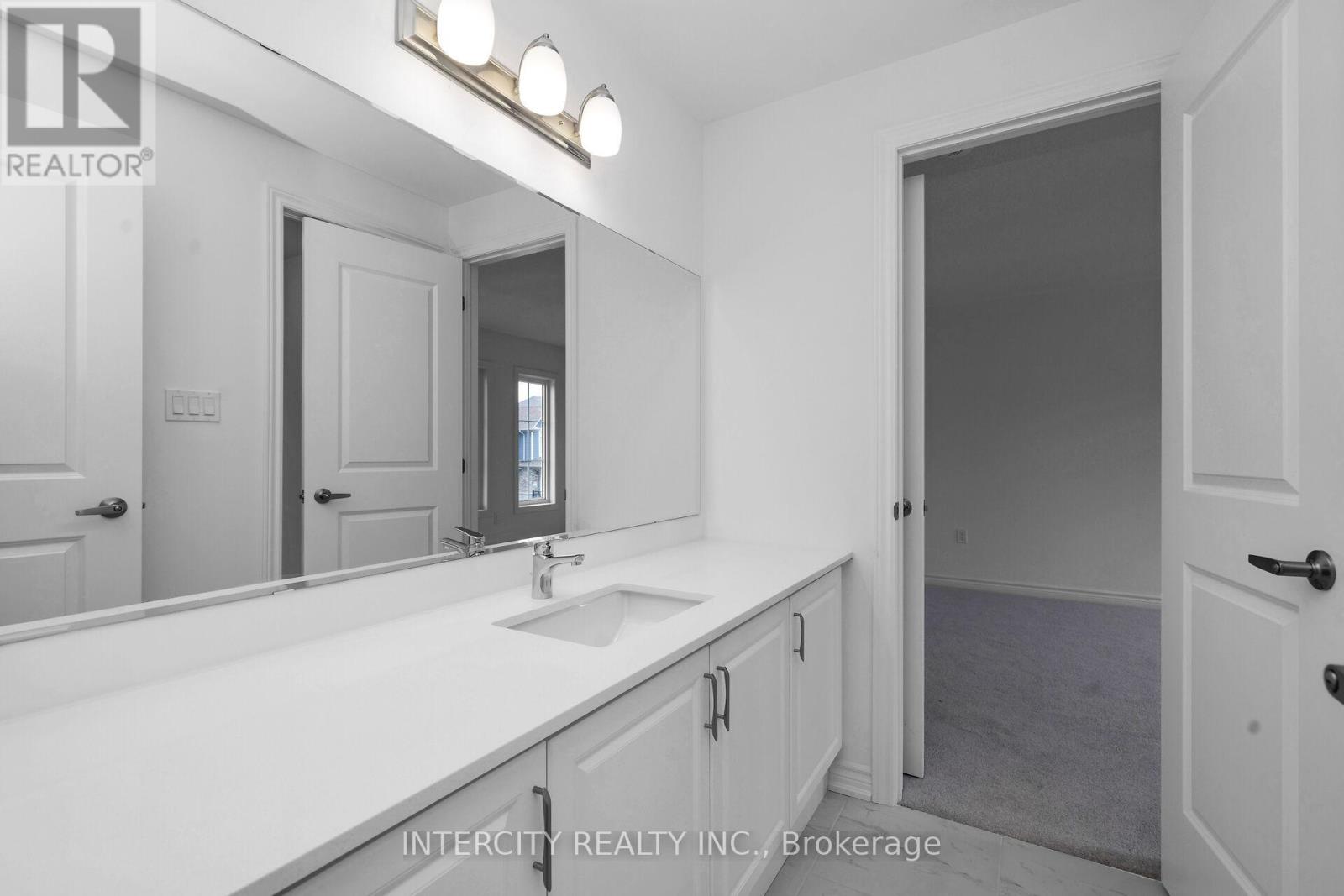 75 MCGILL AVENUE - 23