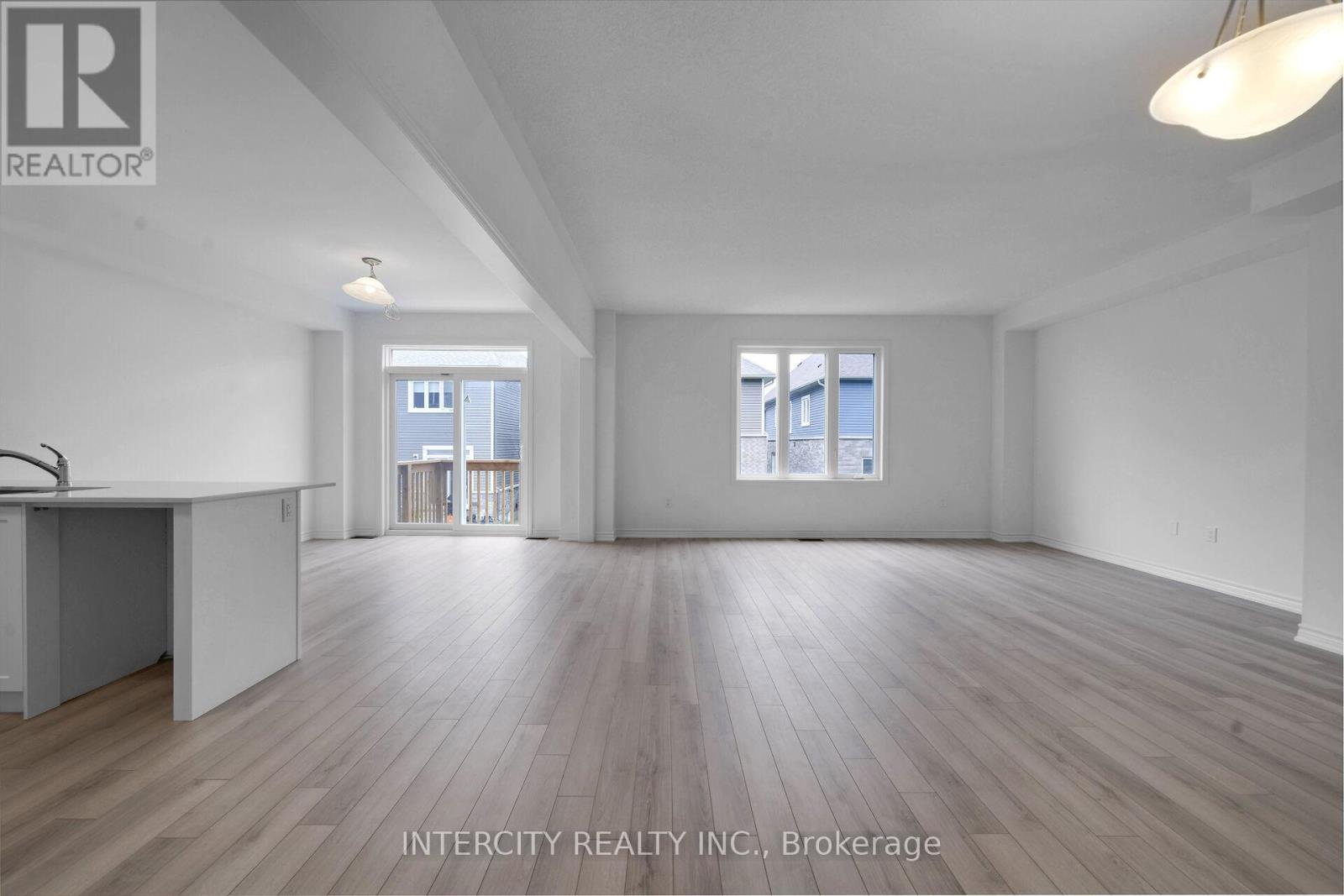 75 MCGILL AVENUE - 5