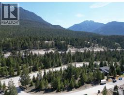 7050 Elk Ridge Road Lot# 10, Radium Hot Springs, BC V0A1M0 Photo 9