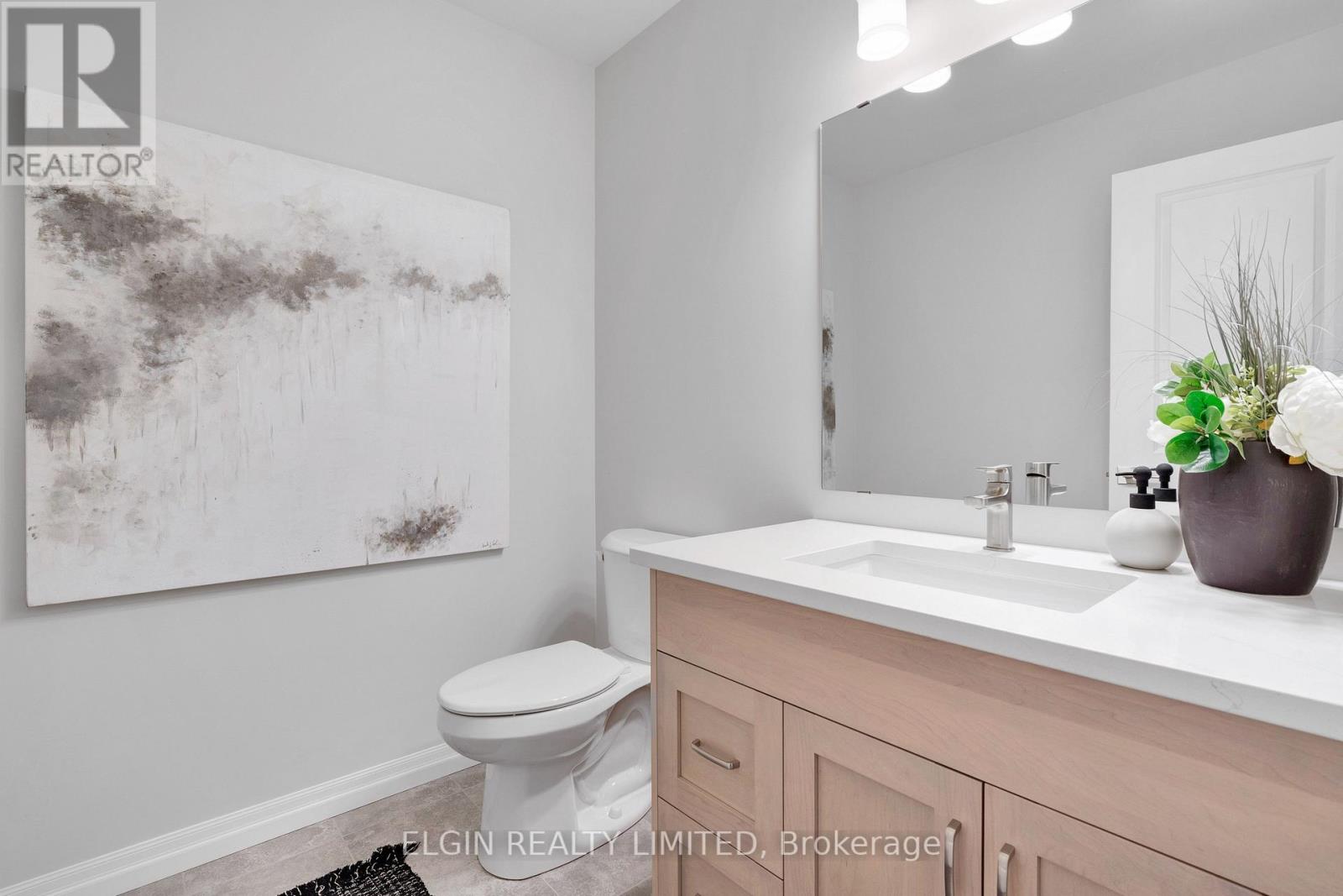4-bedroom home for sale at 1 FINCH STREET, Tillsonburg ON · photo 8 of 42