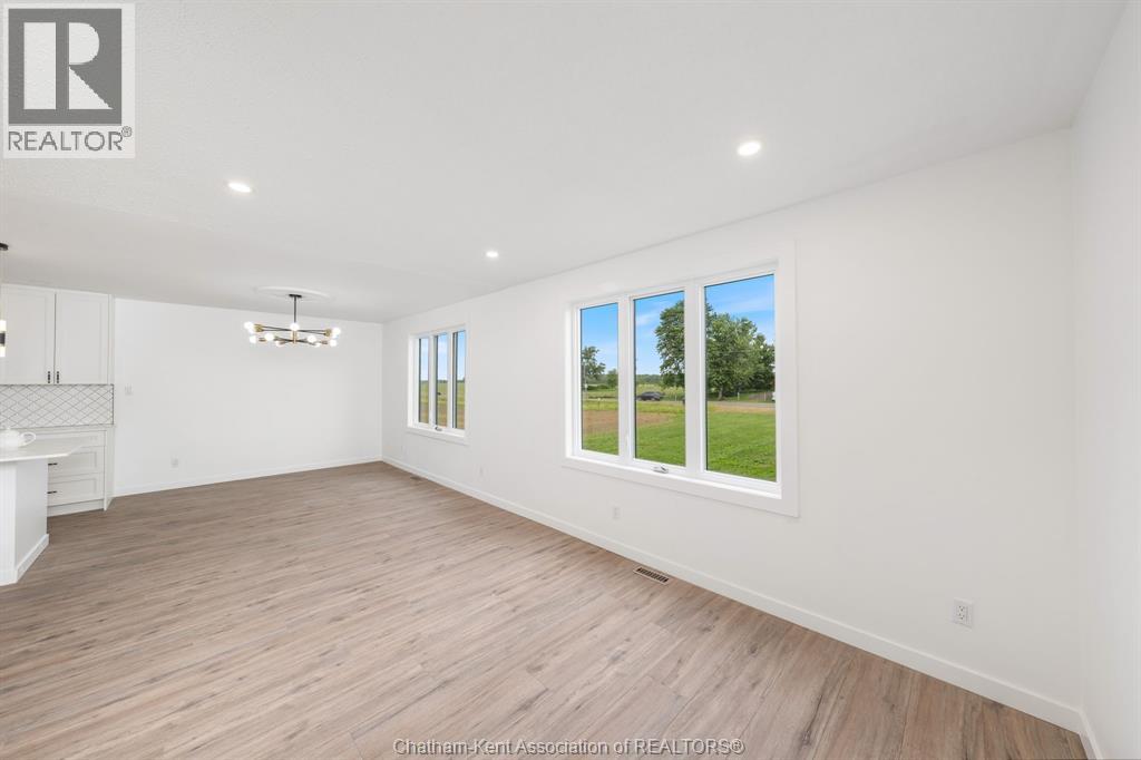 5583 Carriage ROAD - 10