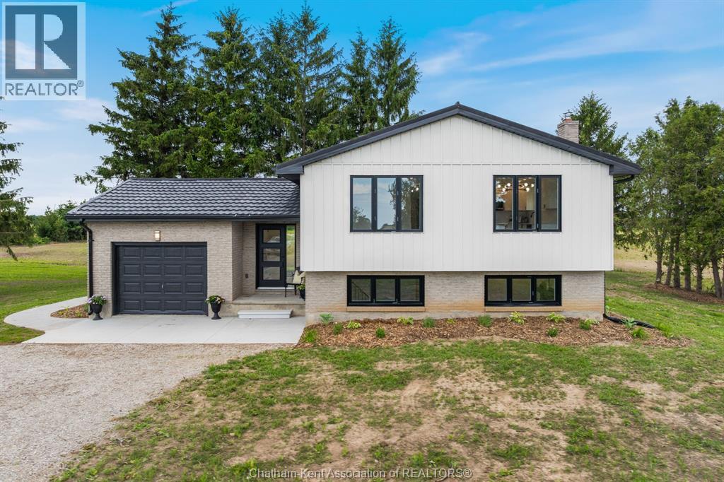 5583 Carriage ROAD - 2