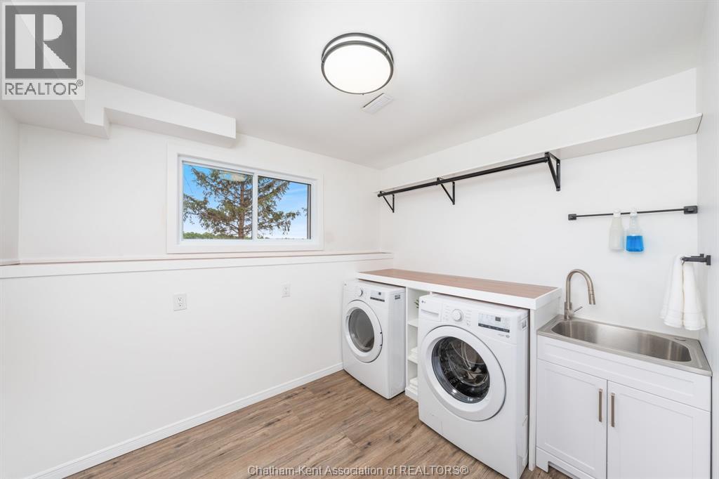 5583 Carriage ROAD - 30