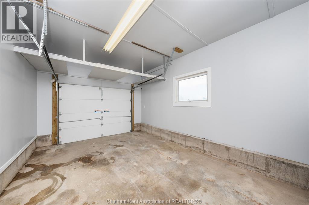 5583 Carriage ROAD - 33