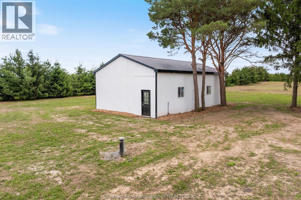5583 Carriage ROAD - Image 38