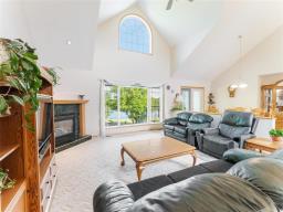 224 Lakeview Drive, East Selkirk, MB R0E0M0 Photo 20