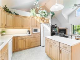 224 Lakeview Drive, East Selkirk, MB R0E0M0 Photo 23