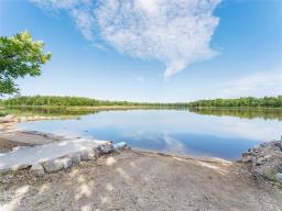 224 Lakeview Drive, East Selkirk, MB R0E0M0 Photo 43