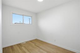 18 Eckhardt Avenue, Winnipeg, MB R2R1L1 Photo 25