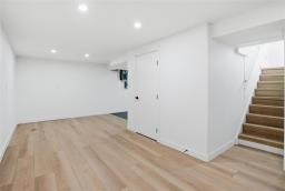 18 Eckhardt Avenue, Winnipeg, MB R2R1L1 Photo 27