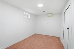 18 Eckhardt Avenue, Winnipeg, MB R2R1L1 Photo 35