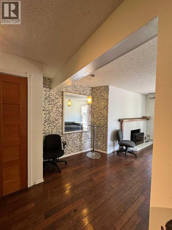 #207 1605 16 Avenue SW - 4