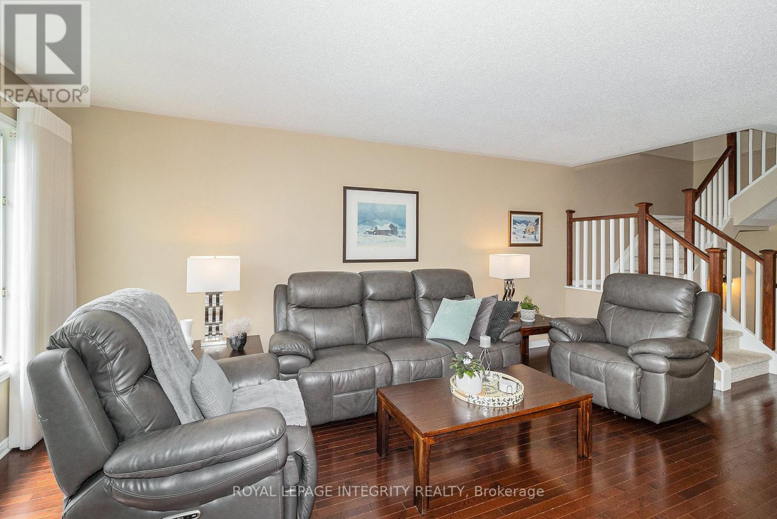 3 Bed, 4 Bath House for Rent in Ottawa – 564 RENAISSANCE DRIVE, Ottawa – MLS# X13479570 - Image 12