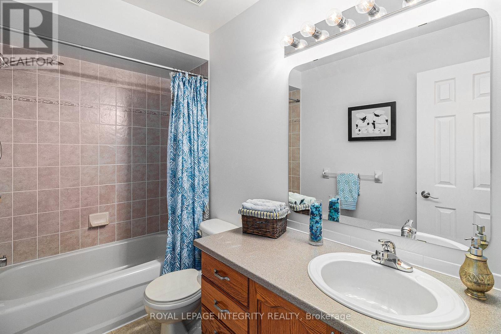 3 Bed, 4 Bath House for Rent in Ottawa – 564 RENAISSANCE DRIVE, Ottawa – MLS# X13479570 - Image 23