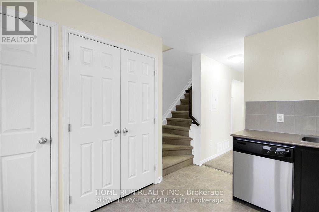 2 Bed, 2 Bath House for Rent in Ottawa – 204 SHANLY PRIVATE, Ottawa – MLS# X13479724 - Image 24