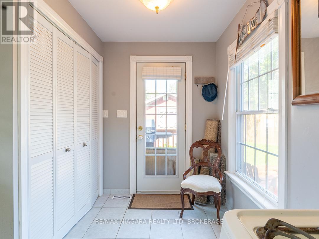 263 MAPLEWOOD AVENUE - 14