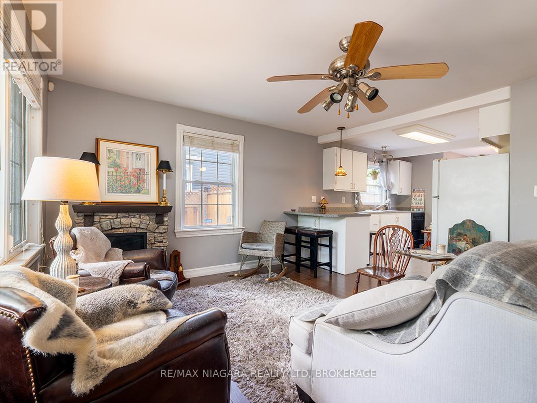 263 MAPLEWOOD AVENUE - 5